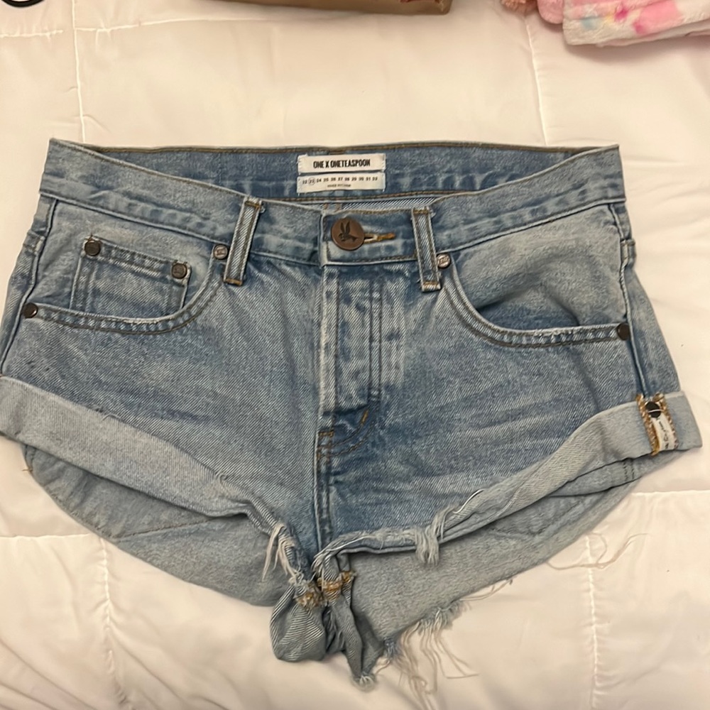 blue one teaspoon shorts size 23 worn once !!!